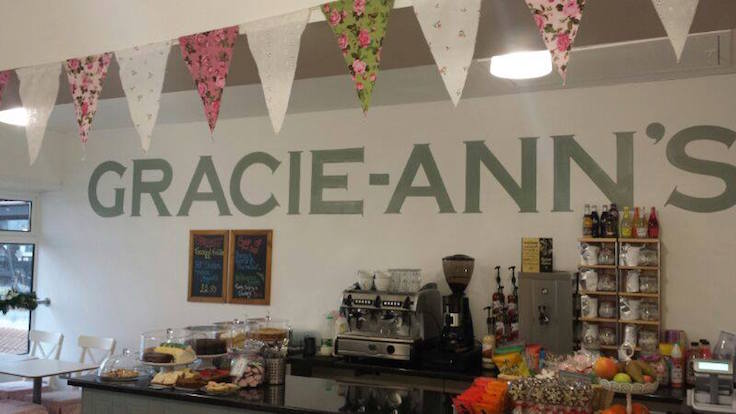 Gracie Anns