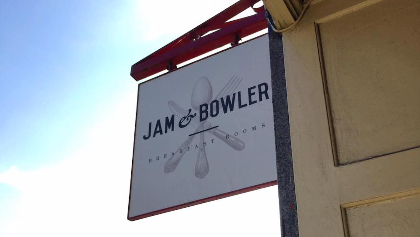 Jam Bowler