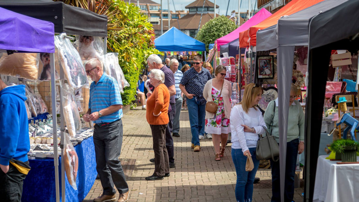 Waterside-Sunday-Market
